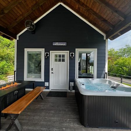 Appartement Modern Smoky Mountain Tiny House à Pigeon Forge Extérieur photo