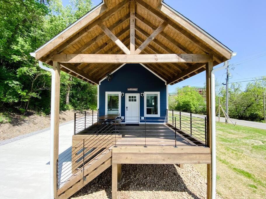 Appartement Modern Smoky Mountain Tiny House à Pigeon Forge Extérieur photo