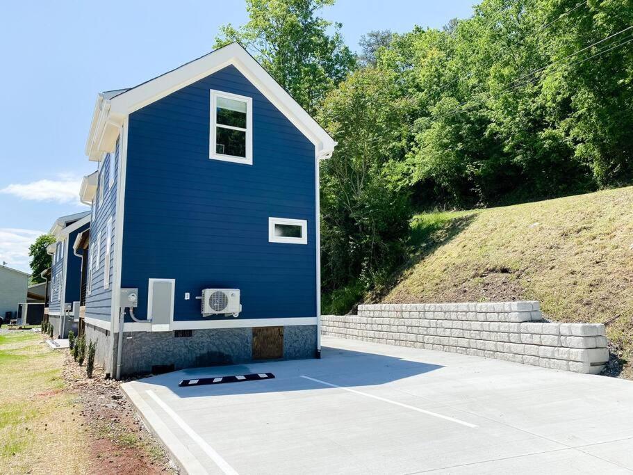 Appartement Modern Smoky Mountain Tiny House à Pigeon Forge Extérieur photo