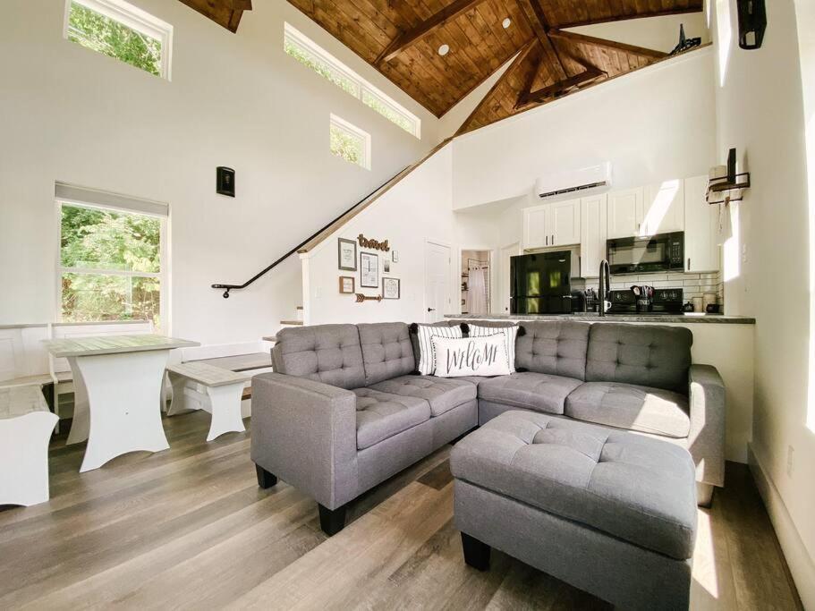 Appartement Modern Smoky Mountain Tiny House à Pigeon Forge Extérieur photo